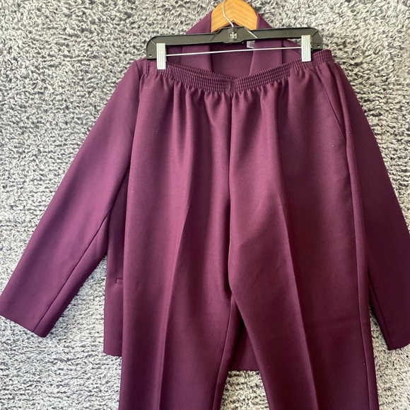 VINTAGE Alfred Dunner 2 Piece Fuchsia Pink Suit Blazer Jacket Pants Sz 14 VTG - Picture 1 of 15